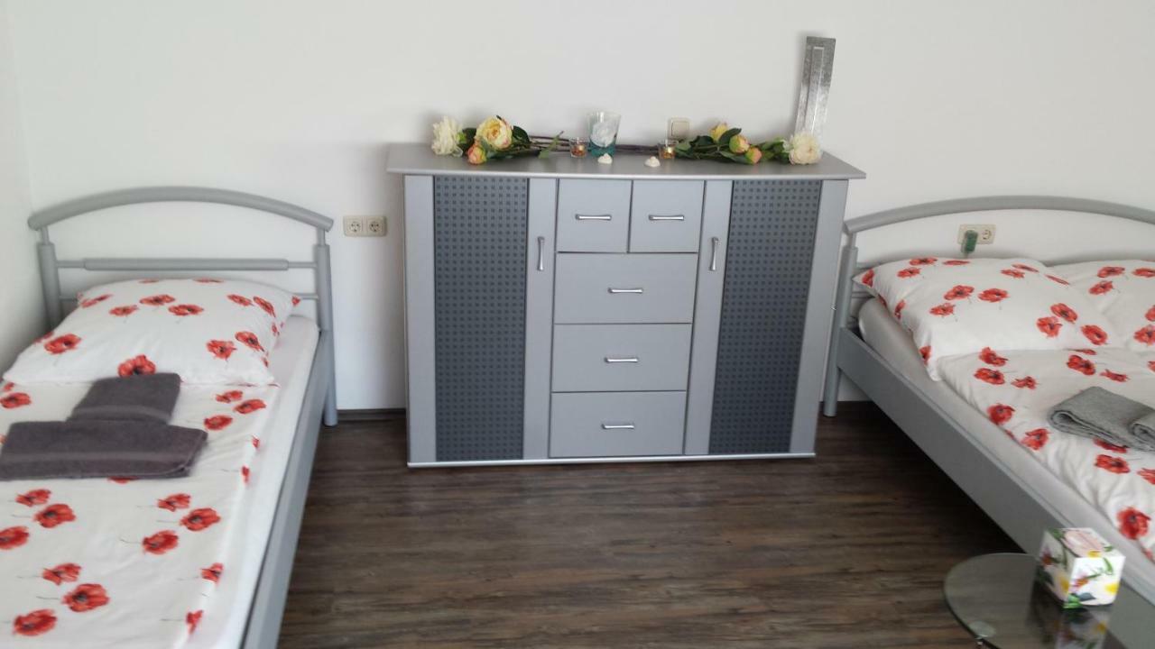 Ferienwohnung Baur Tussenhausen Buitenkant foto